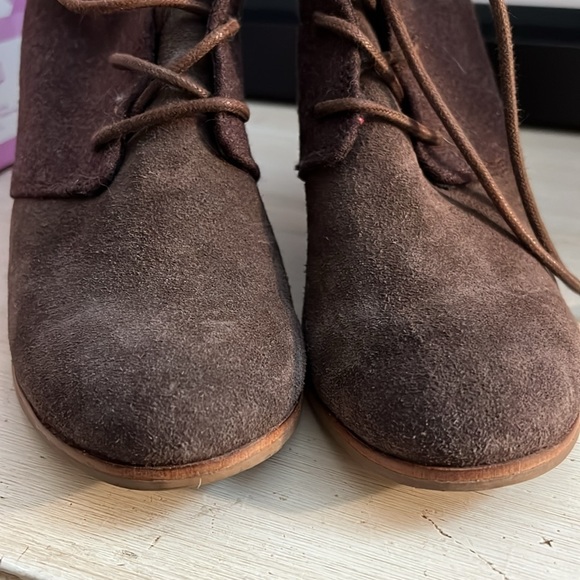 TOMS Lunata Chocolate Brown Lace-Up Booties 🤎 - Picture 8 of 8